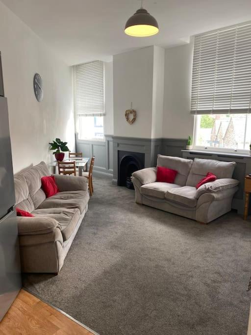 Clitheroe Town Centre Modern 2 Bed Apartment Екстериор снимка