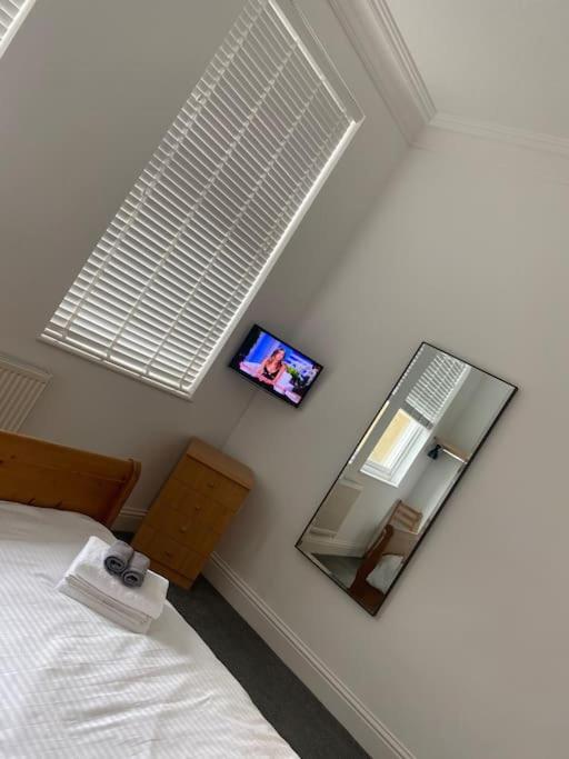 Clitheroe Town Centre Modern 2 Bed Apartment Екстериор снимка
