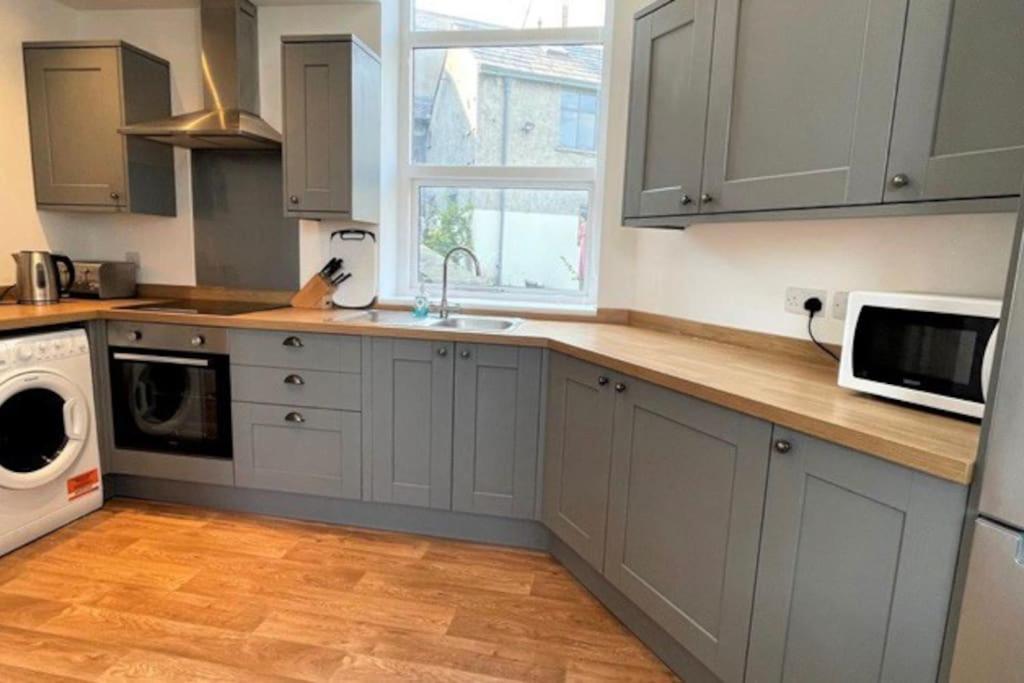 Clitheroe Town Centre Modern 2 Bed Apartment Екстериор снимка