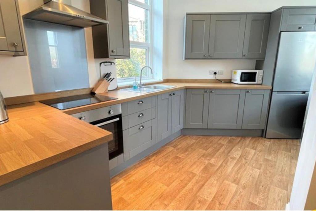Clitheroe Town Centre Modern 2 Bed Apartment Екстериор снимка